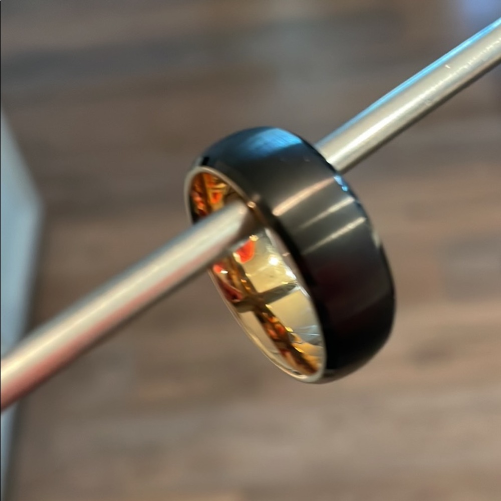 EMBR Men’s tungsten and rose gold wedding band - size 10.5